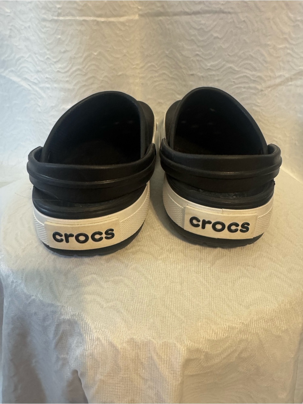 Crocs Clogs - Picture 3 of 5